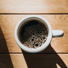4 av 5 svenskar dricker kaffe regelbundet – bryggkaffet ohotad morgonfavorit