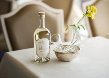 Grand Hôtel lanserar egen premiumakvavit