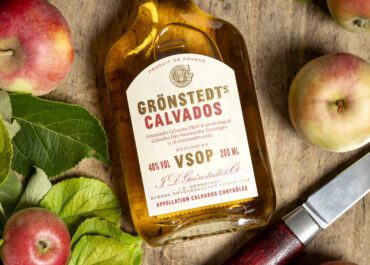 Grönstedts presenterar sin första Calvados från Normandie