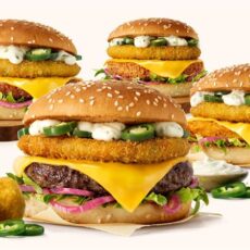 MAX lanserar ny burgare med Chili Cheese i rampljuset
